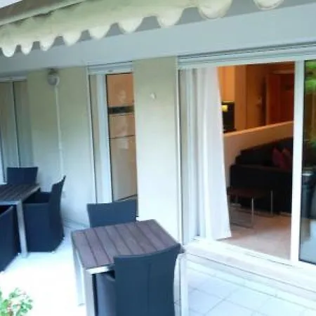 Golden Gate Delux Apartment Cannes